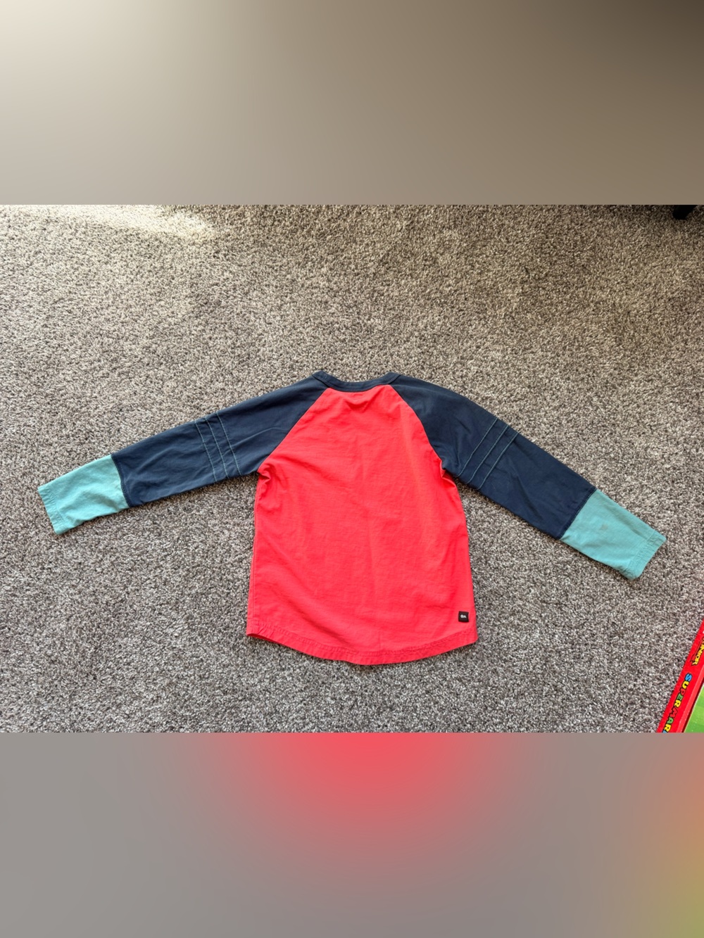 Tea Collection boys explorer Colorblock Raglan Top - Picture 4 of 6